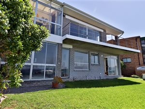4 Bed House in Simons Town
