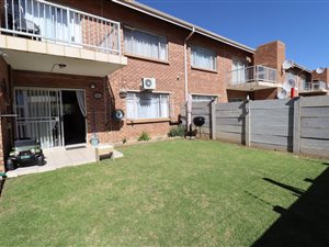 2 Bed Townhouse in Pellissier