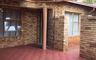 3 Bedroom House in Kenleaf