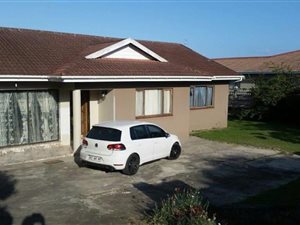 3 Bed House in Park Rynie