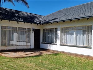4 Bed House in Wilro Park