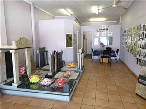 80 m² Commercial space in Nigel Central