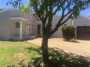 3 Bed House in Bizweni