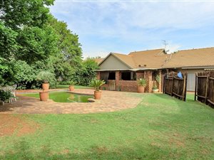 3 Bed House in Golf Park
