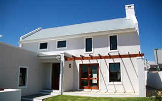 3 Bedroom House in Graanendal