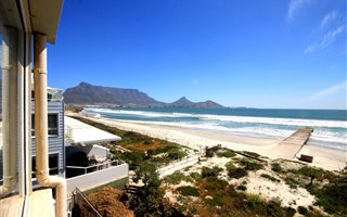 3 Bedroom Apartment in Lagoon Beach