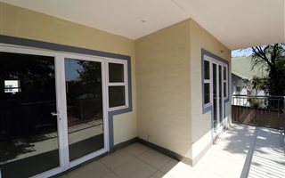 3 Bedroom Apartment in Craighall Park