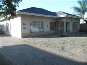 4 Bed House in Brits