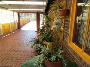4 Bed House in Arena Park