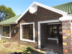 3 Bed Townhouse in Old Place