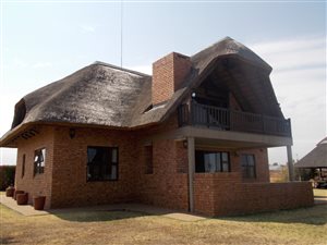 4 Bed House in Vaal Dam