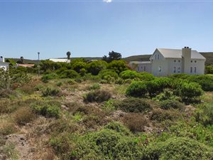 320 m² Land available in Stilbaai