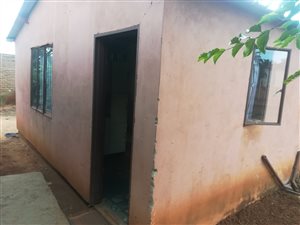 2 Bed House in Orange Farm