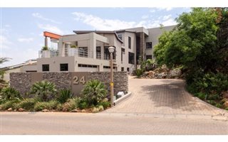 4 Bedroom House in Bassonia Estate