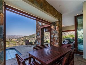 4 Bedroom House in Estate D Afrique