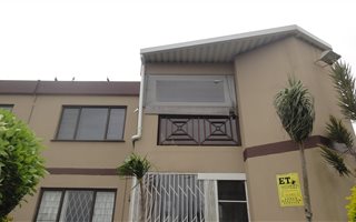 2 Bedroom Simplex in Sunningdale
