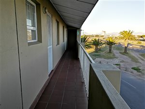 2 Bed Apartment in Thornton