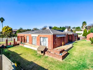 3 Bed House in Edleen