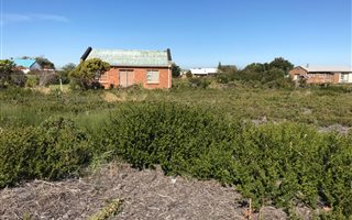 770 m² Land available in Bettys Bay