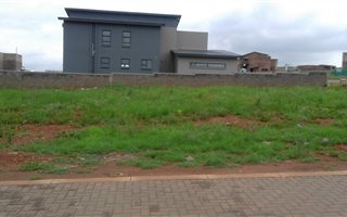 810 m² Land available in Eye of Africa