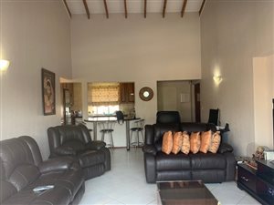 2 Bed Apartment in Kelland