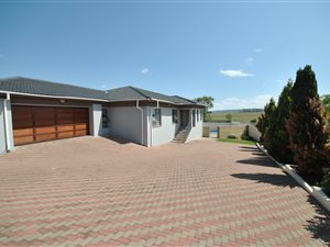 4 Bed House in Aviary Hill