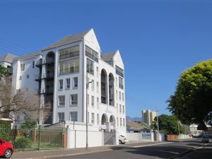 1 Bed Apartment in Strand North