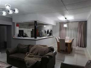 3 Bed House in Rowhill