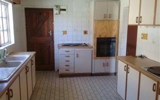 3 Bedroom House in Leeu Gamka