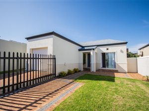 3 Bed House in Fernwood Estate