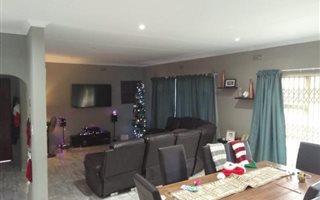 3 Bedroom House in Edenglen