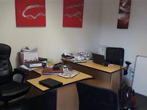 78 m² Commercial space in Bendor