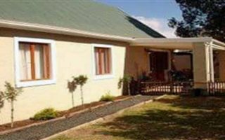 3 Bedroom House in Alicedale