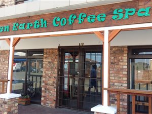 96 m² Retail Space in Greenfields