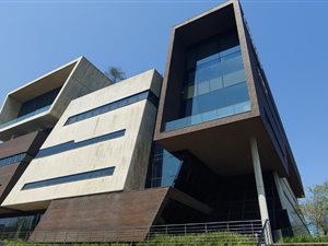 782 m² Commercial space in Parktown