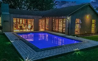 4 Bedroom House in Eldoraigne