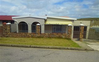 2 Bedroom House in Algoa Park