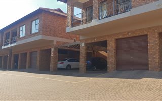 2 Bedroom Townhouse in Alberton