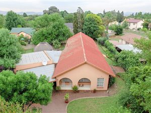 3 Bed House in Brackendowns