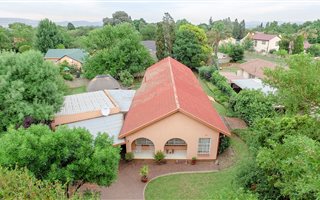 3 Bedroom House in Brackendowns