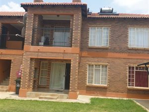 3 Bed Apartment in Waterval East