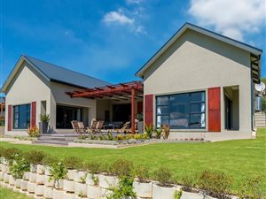 3 Bed House in Kingswood Golf Estate