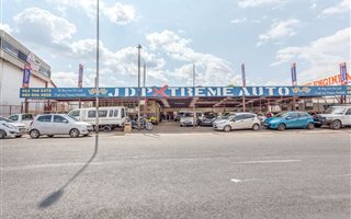 220 m² Office Space in Roodepoort Central