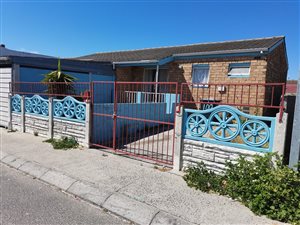 2 Bed House in Lentegeur