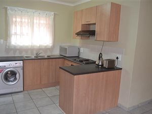 3 Bed Apartment in Grobler Park