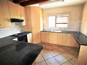 2 Bed Apartment in Paulshof