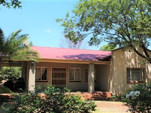 3 Bed House in Lyttelton Manor