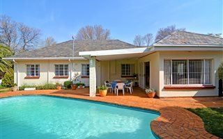 4 Bedroom House in Northcliff