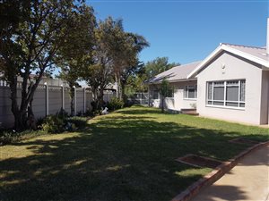 3 Bed House in Worcester West