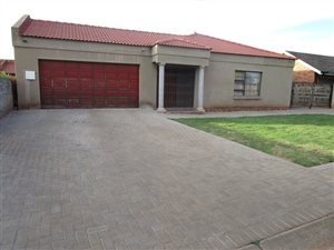 4 Bedroom House in Evaton North